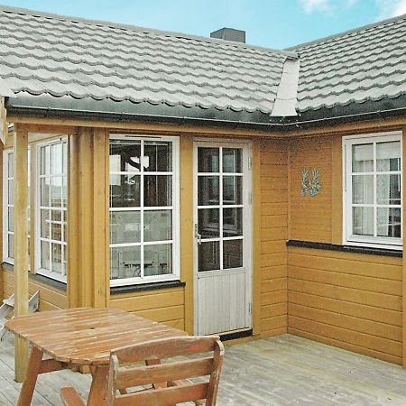 Three-Bedroom Holiday Home In Dyrvik Tuvnes Zewnętrze zdjęcie